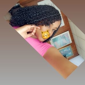 Meet your Posher, Jasmin